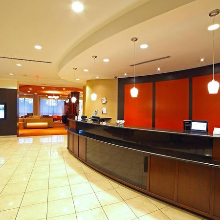 Hotel Courtyard By Marriott Mississauga-Airport Corporate Centre West Exterior foto